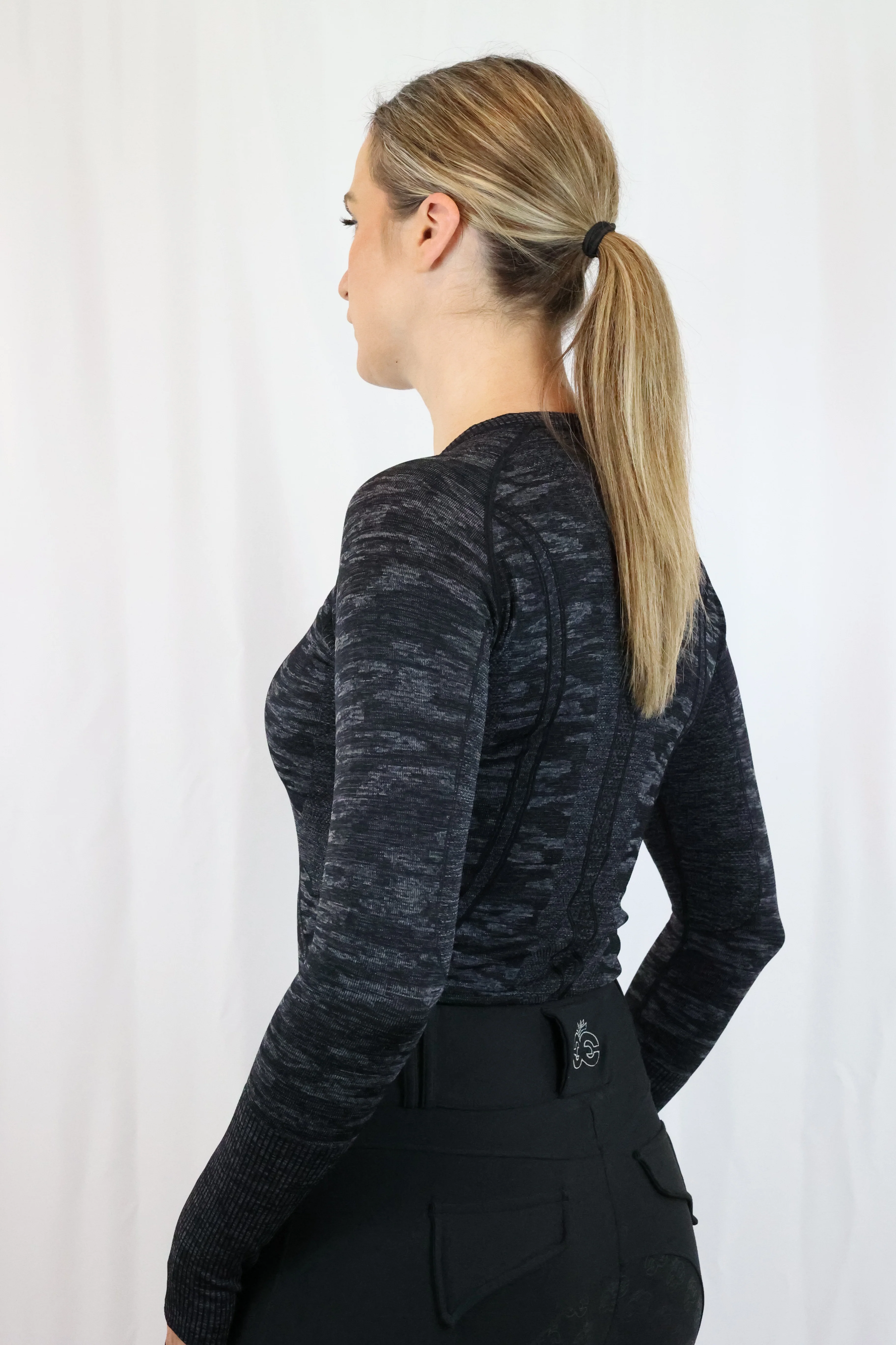 Molly Seamless Training Top - Camo Black - Image 7