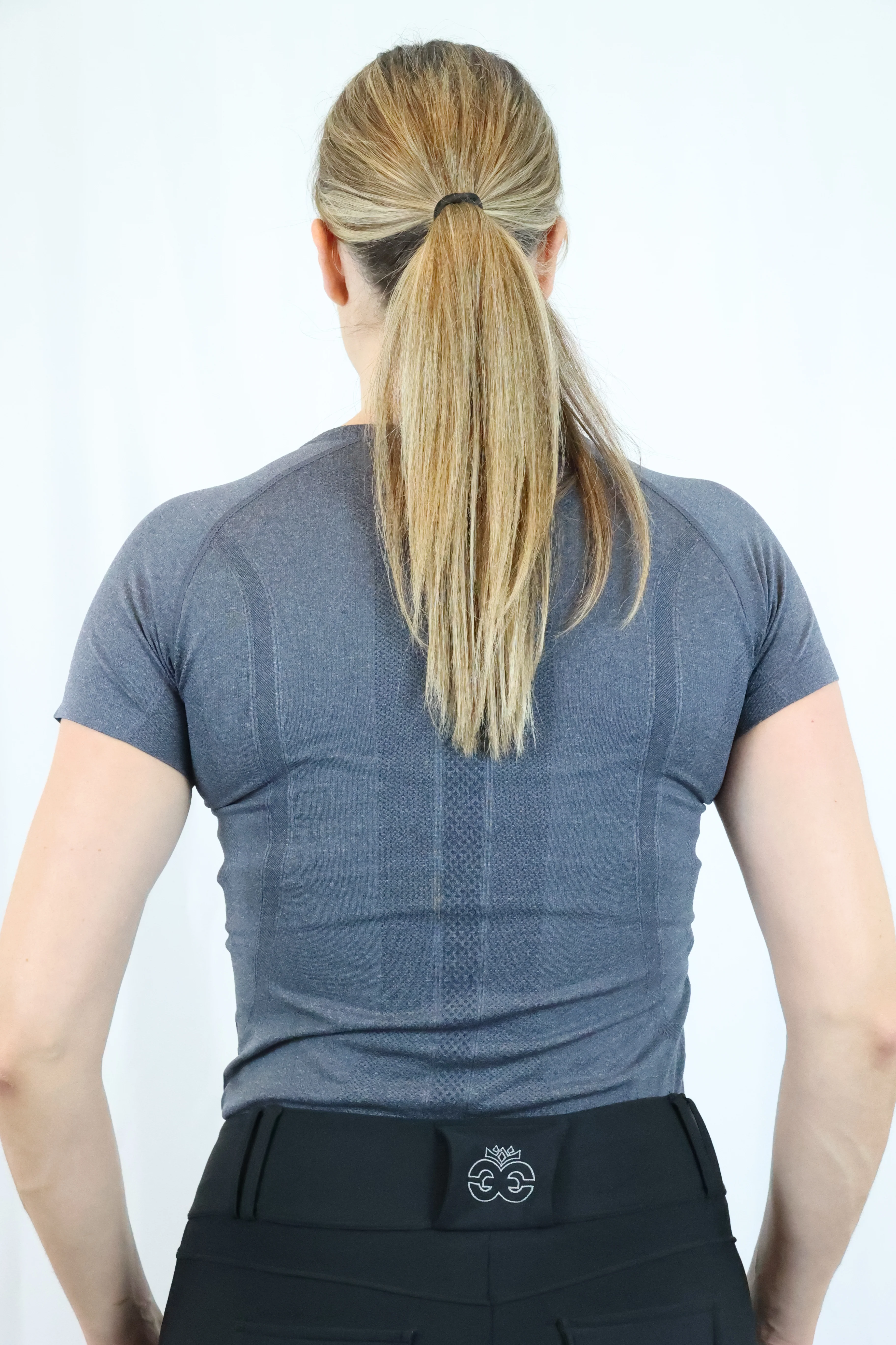 Dory Seamless Training Top - Charcoal - Image 5