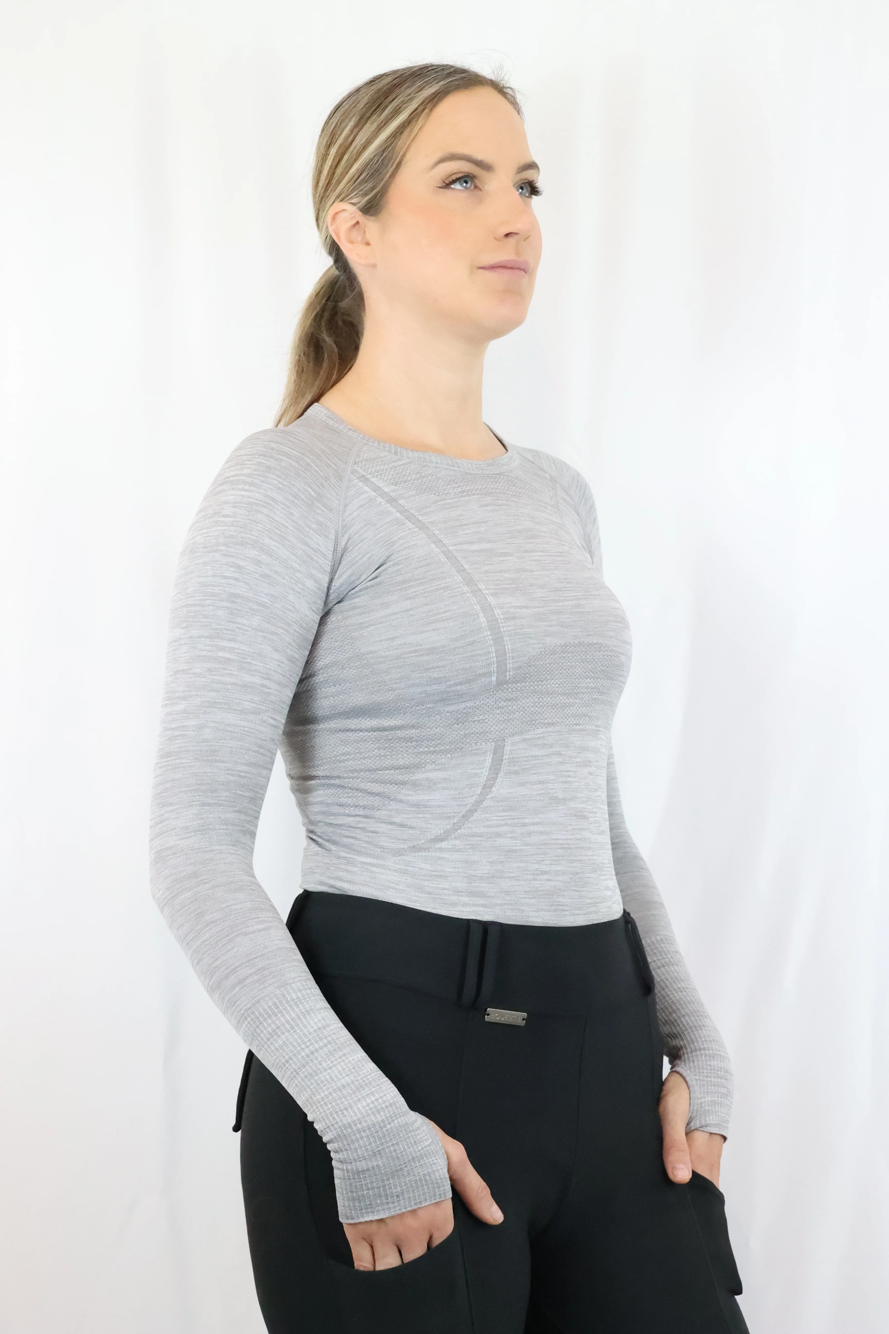 Molly Seamless Training Top - Slate Grey - Image 4