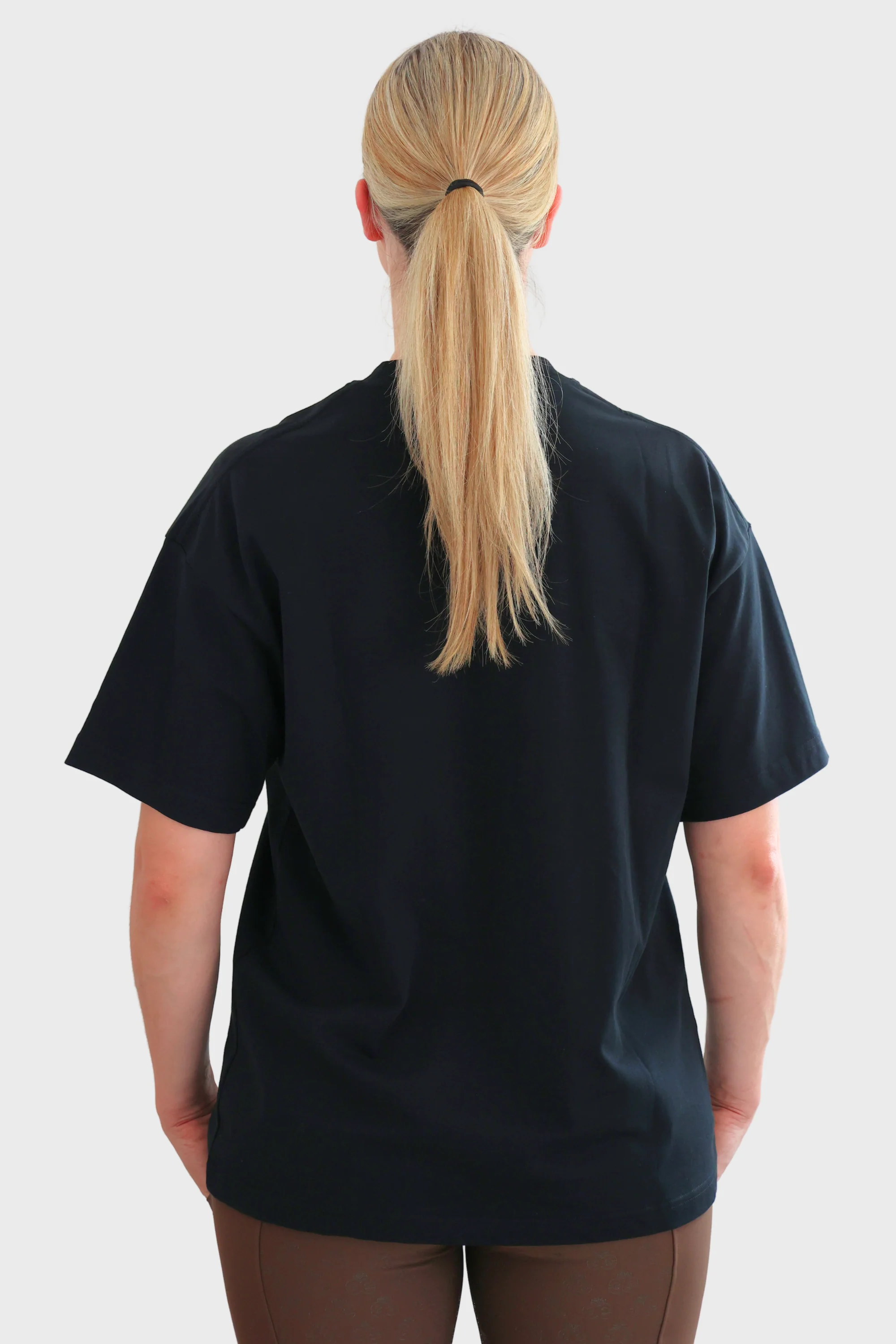 Tessa Oversized Tee - Black - Image 4
